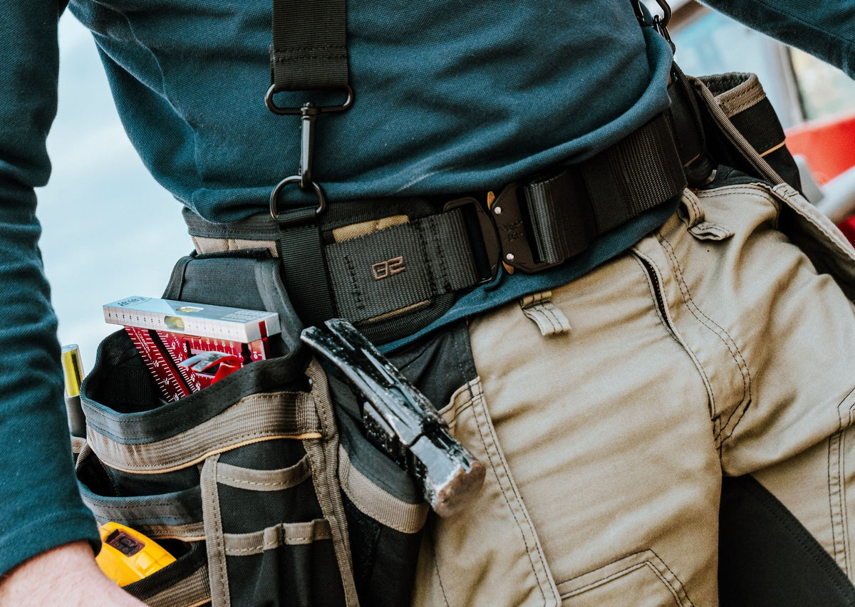 Monster Rigs 5.1 (right handed) and 5.2 (left handed) Tool Pouch