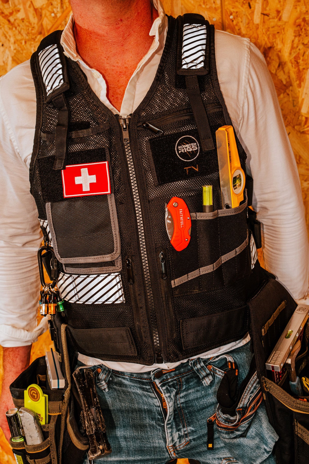 Monster Rigs Tool Vest Black or High Visibility Green